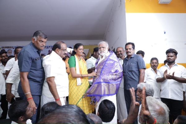 Lok Sabha Election 2024 Karur MP Jothimani slams BJP leader Annamalai