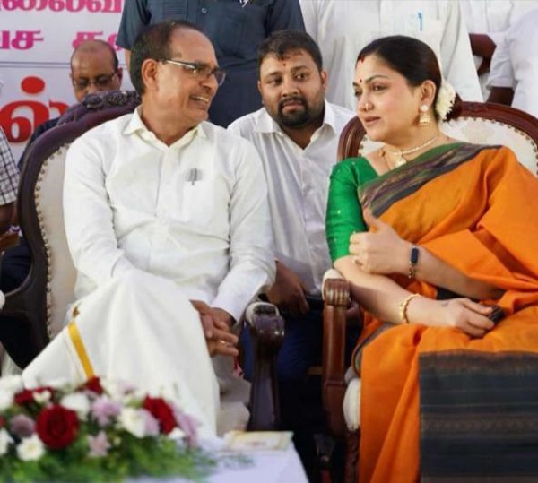 Khushbu controversy speech AIADMK support DMK