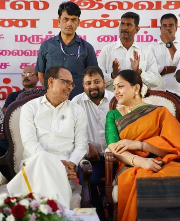 Khushbu controversy speech AIADMK support DMK