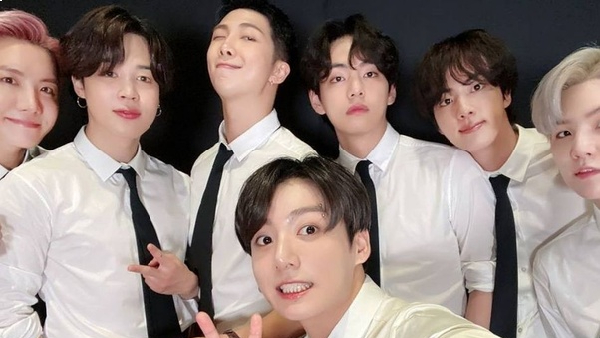 Doctors warned parents about BTS addicts in College goers