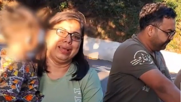 EC Flying squad confiscated money from tourist in Ooty Punjabi woman burst into tears EC Flying squad confiscated money from tourist in Ooty Punjabi woman burst into tears