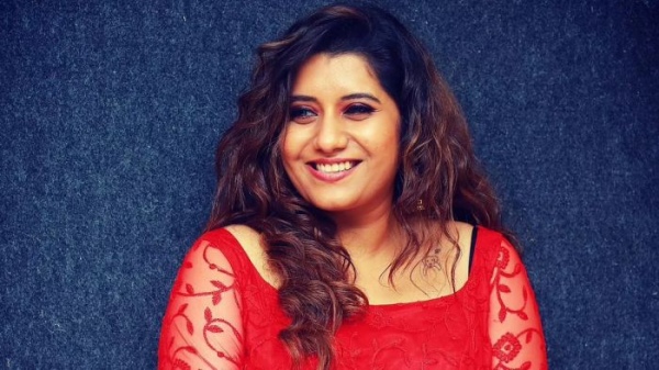 VJ Archana about her married life problem