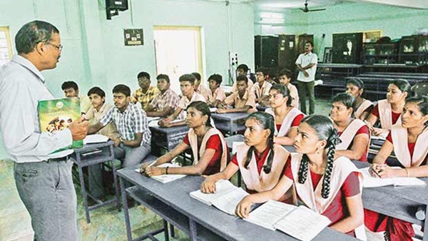 Super Achievement in Admission in Government Schools Praise for Tamil Nadu Govt