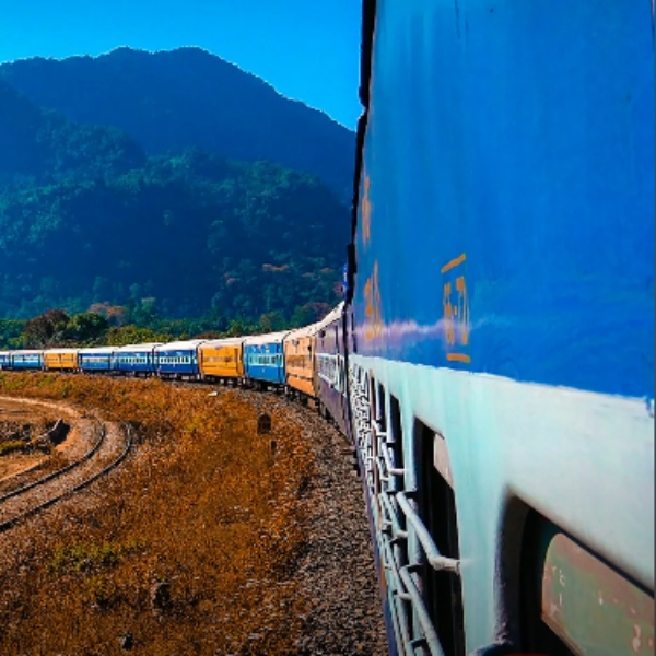 Here are the top 5 long distance trains in India