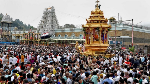 Tirumala Tirupati Theppam festivals on Panguni Pournami day VIP Dharsan new rules in Tirumala Tirumala Tirupati Theppam festivals on Panguni Pournami day VIP Dharsan new rules in Tirumala