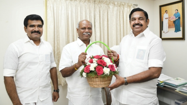Tada Periyasamy joins in AIADMK