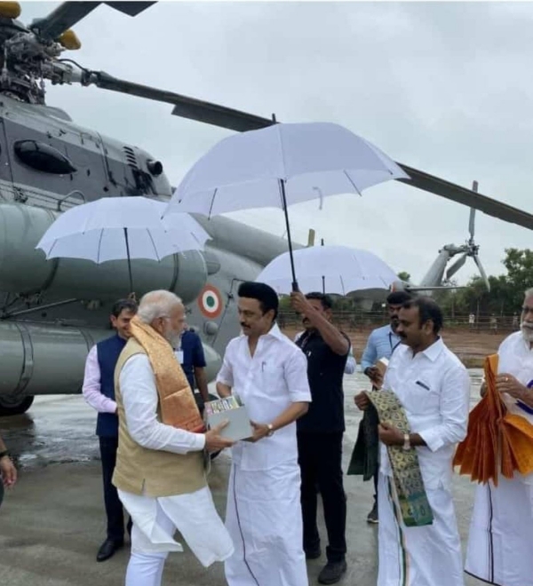 Stalin is campaigning by private plane