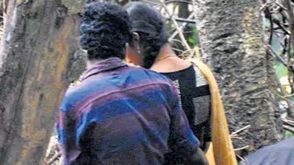 The wife complained that her husband had gone with another woman in Vellore The wife complained that her husband had gone with another woman in Vellore