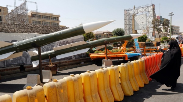 If Israel strikes back we will deploy weapons never used before threatens Iran