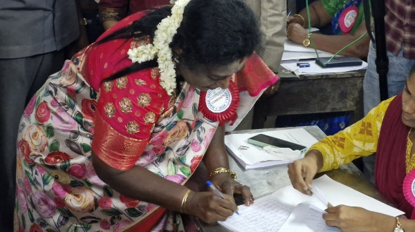 A similarity among the female celebrities who voted in the lok sabha elction 2024 in tamilnadu