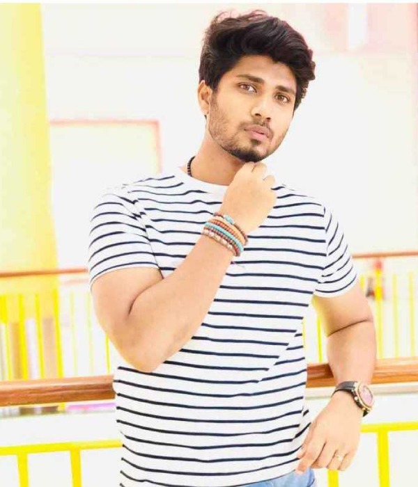 Cook with comali Season 5 Akshay Kamal Shalin Zoya and Thidiyan biography