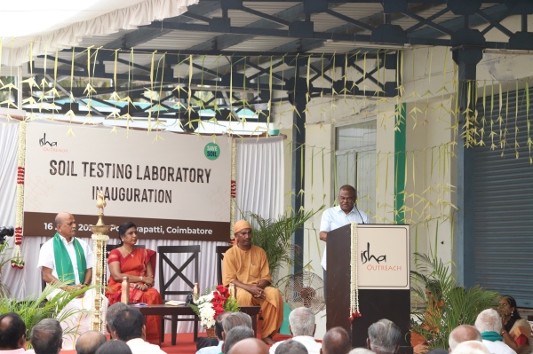 Isha Outreach s Free Soil Testing Lab Opening Opportunity to benefit thousands of farmers