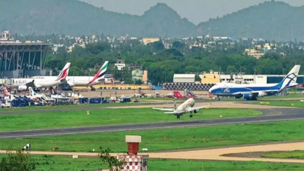 Chennai airport decision to operate flights simultaneously on 2 runways major good news