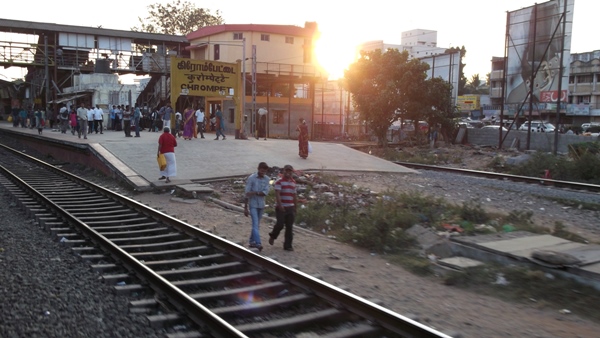Don t forget this mistake at Chrompet railway station What happened last night