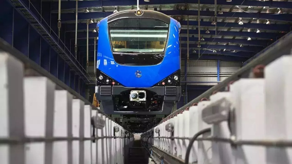 Construction of underground tunnel for Chennai Metro between Kilpauk and Chetmet metro stations