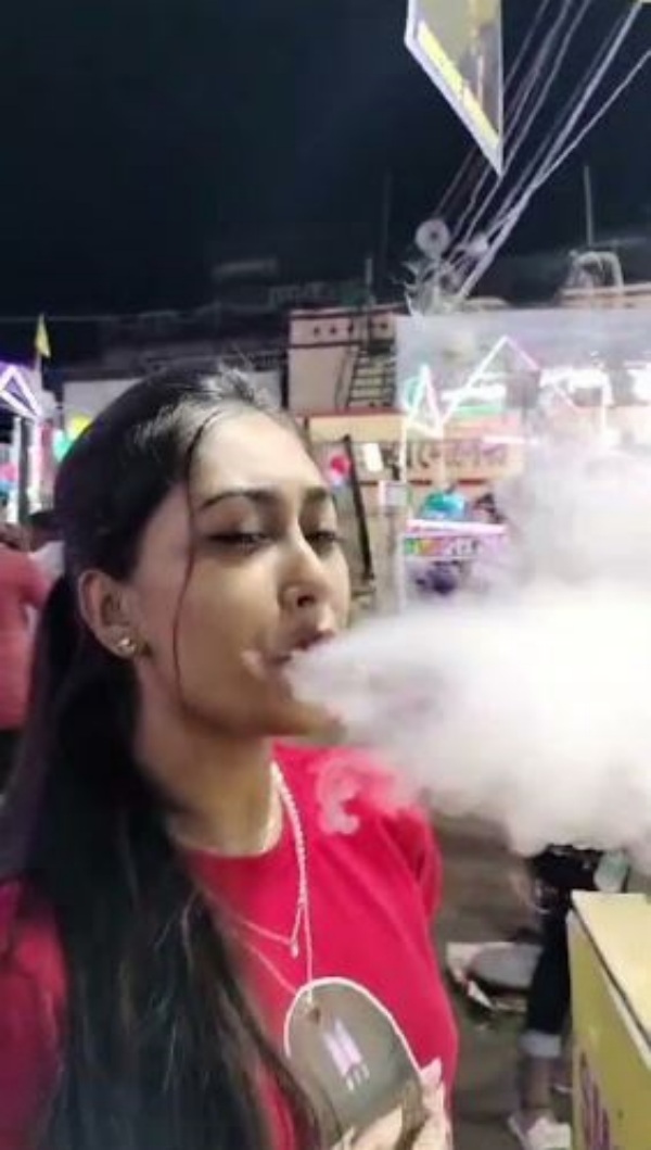 Smoke biscuits that kill life