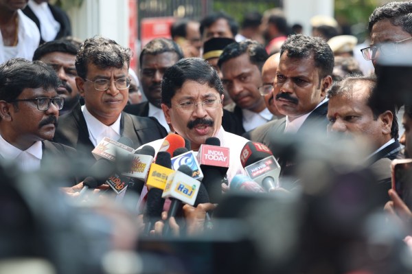 DMK MP Dayanidhi Maran filed a case against Edappadi Palaniswami in Egmore Court DMK MP Dayanidhi Maran filed a case against Edappadi Palaniswami in Egmore Court