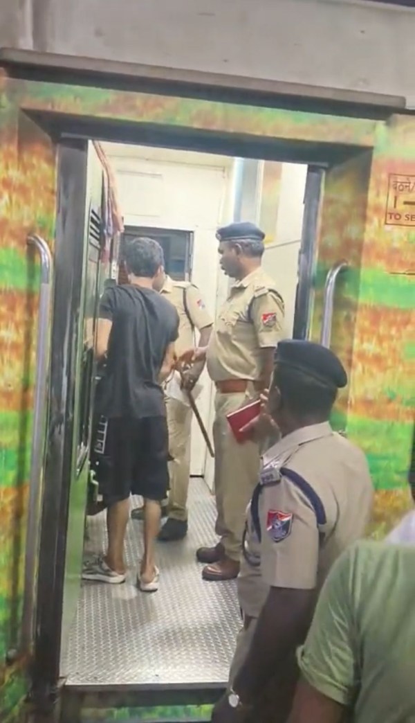 Super change happened yesterday in Chennai to South district trains Passengers are double happy