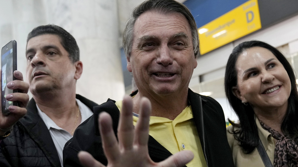  தனிமைப்படுத்தப்பட்ட பொல்சனாரூ 