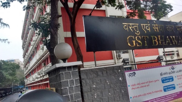 Police investigates the clash between 2 officers in Chennai GST office