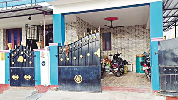 Robbery of Rs 48 lakhs from the house of a government official in Kovilpatti Robbery of Rs 48 lakhs from the house of a government official in Kovilpatti