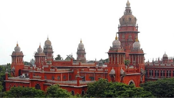 Chennai high court expresses displeasure about doctors who refuse to work in govt hospitals Chennai high court expresses displeasure about doctors who refuse to work in govt hospitals