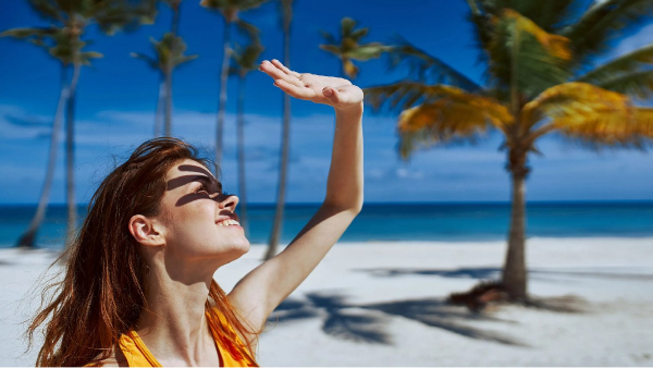 How to Protect Your Skin And Avoid Tanning This Summer