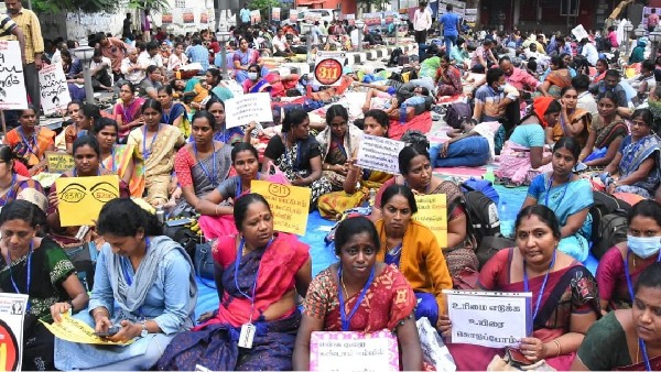 Tamil Nadu school education department ordered to deduct 19 days salary for teachers who protested against government