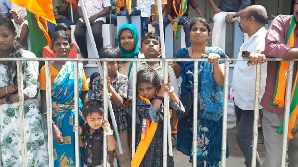 Amit Shah criticizes AIADMK DMK during Lok Sabha election 2024 campaign in Kanyakumari Amit Shah criticizes AIADMK DMK during Lok Sabha election 2024 campaign in Kanyakumari