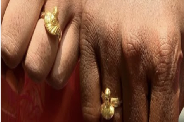 A self-respecting married couple in Periyar Thital Chennai