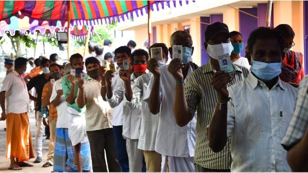 Suddenly evening more than 1000 people turns up to vote in Villupuram nadukuppam Suddenly evening more than 1000 people turns up to vote in Villupuram nadukuppam