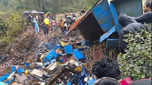 மீட்புப் பணிகளில் தொய்வு மீட்புப் பணிகளில் தொய்வு