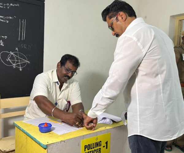 Radhika sarathkumar s video is being trolled on social media