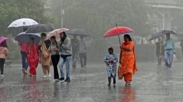 Yellow alert for rain in 4 districts in next 2 hours in Tamil Nadu