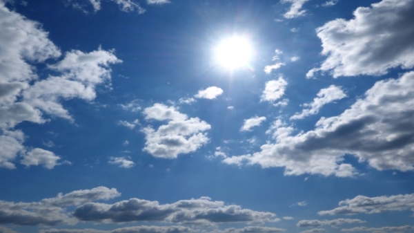 Hot weather to continue for a few more days in Tamil Nadu says Chennai Meteorological centre