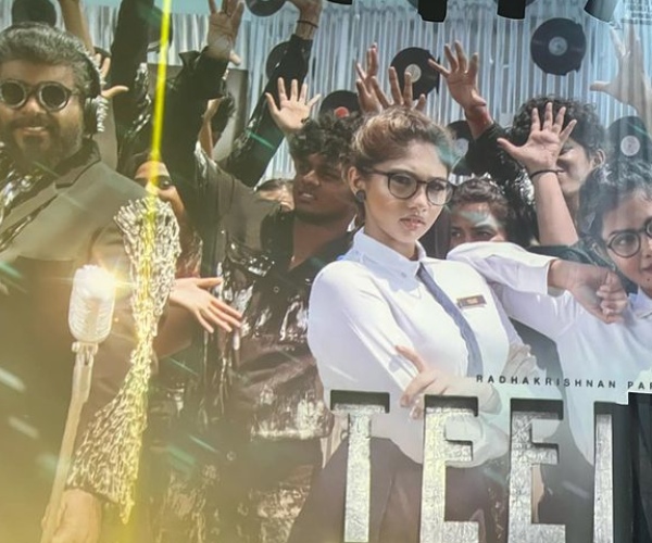 Actress Vanitha s daughter Jovika acted in Teenz movie