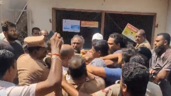 Clash between two groups at Meerasa Andava Masjid in Kanyakumari