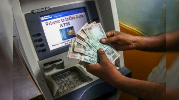 Over 13 Lakhs Rupees theft in ATM machine near Patappai in Chennai Over 13 Lakhs Rupees theft in ATM machine near Patappai in Chennai