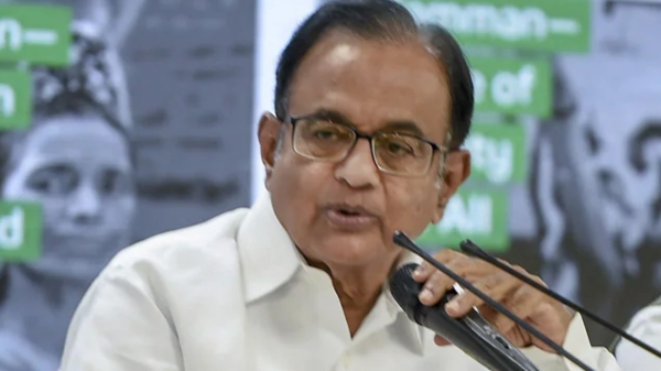 1 lakh per year can be given to poor families Senior Congress leader P Chidambaram explains