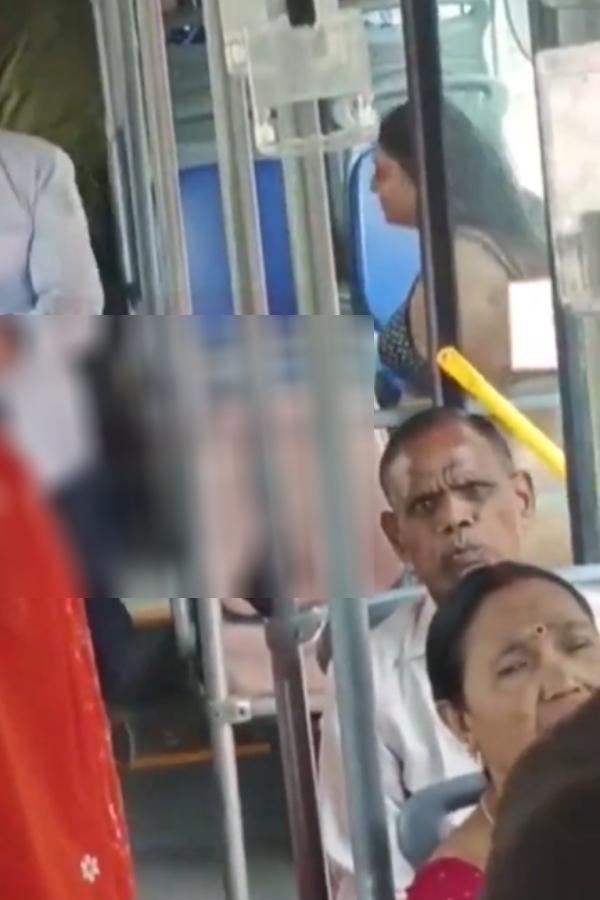 The incident of a young woman traveling in a bikini in a bus has created a stir in Delhi