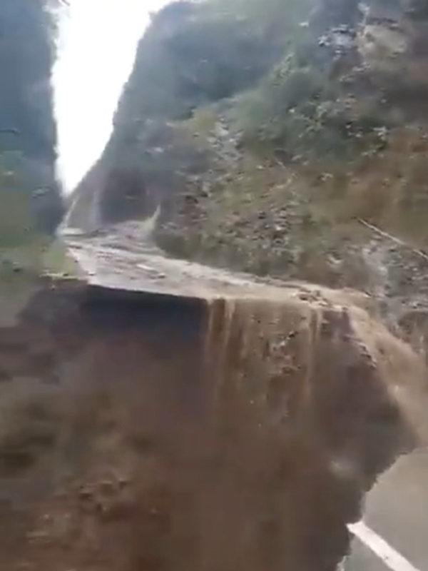 Landslides cut off roads in Arunachal Pradesh