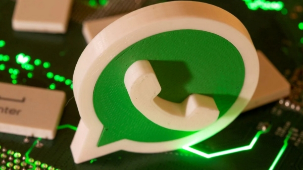 Why Whatsapp has changed its layout from green to blue for iOS devices
