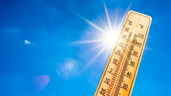 2-3 degrees less celcius Less hot weather to hit in many parts of Tamil Nadu 2-3 degrees less celcius Less hot weather to hit in many parts of Tamil Nadu