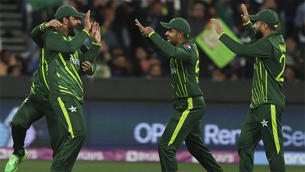 10 ஓவர்கள் 