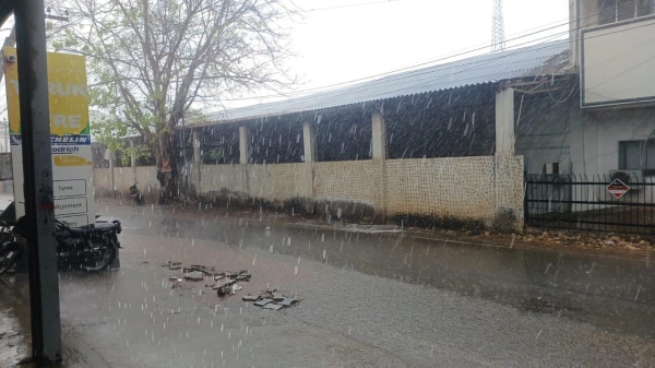 Rain in Madurai during flag hoisting ceremony of Meenakshi Sundareswarar temple