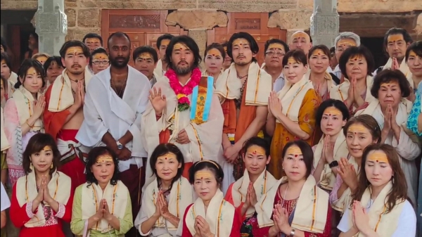 Devotees from Japan visit Palani Murugan temple