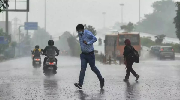 Good rain for next three hours in 11 districts says Metrological dept