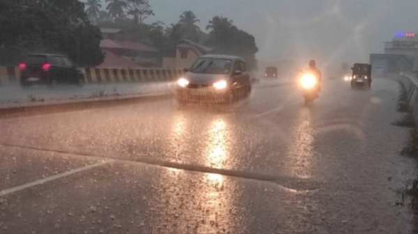 Heavy rain warning SMS has been sent to 2 crore people in 8 districts