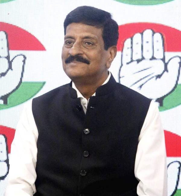 Former Tamilnadu DGP Karuna Sagar joins Congress Party Former Tamilnadu DGP Karuna Sagar joins Congress Party