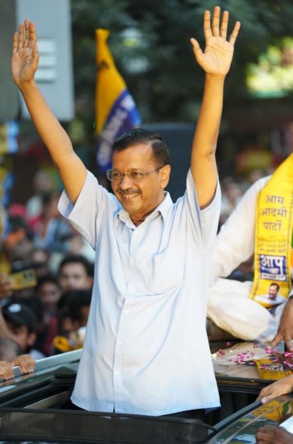 TN Lok Sabha Election 2024 Mamata and Pinarayi govts will be toppled next said Arvind Kejriwal
